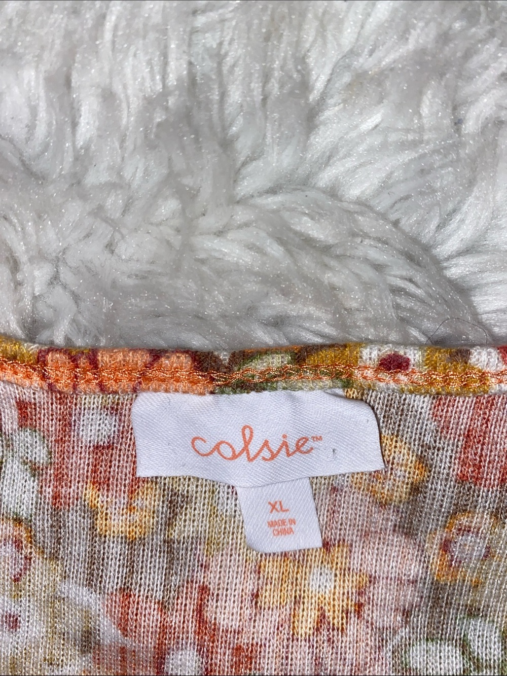 Colsie Floral Ribbed Cropped Tank Top - Picture 3 of 4